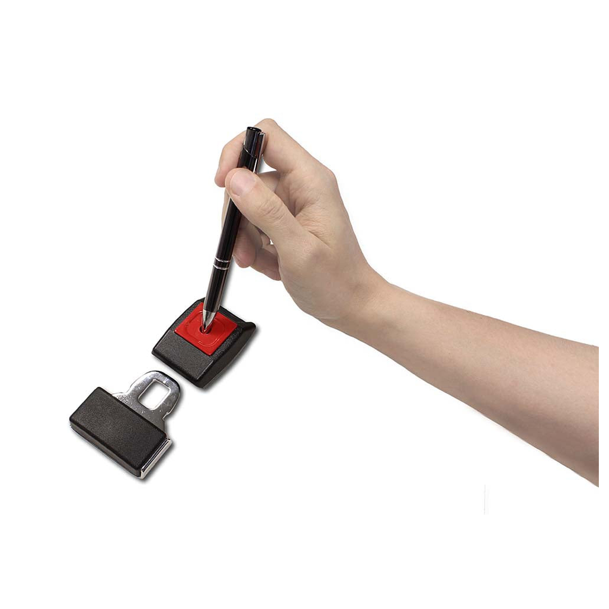 Rolko 2-Point Seatbelt Light Metal Pin-Lock — buckle release in use